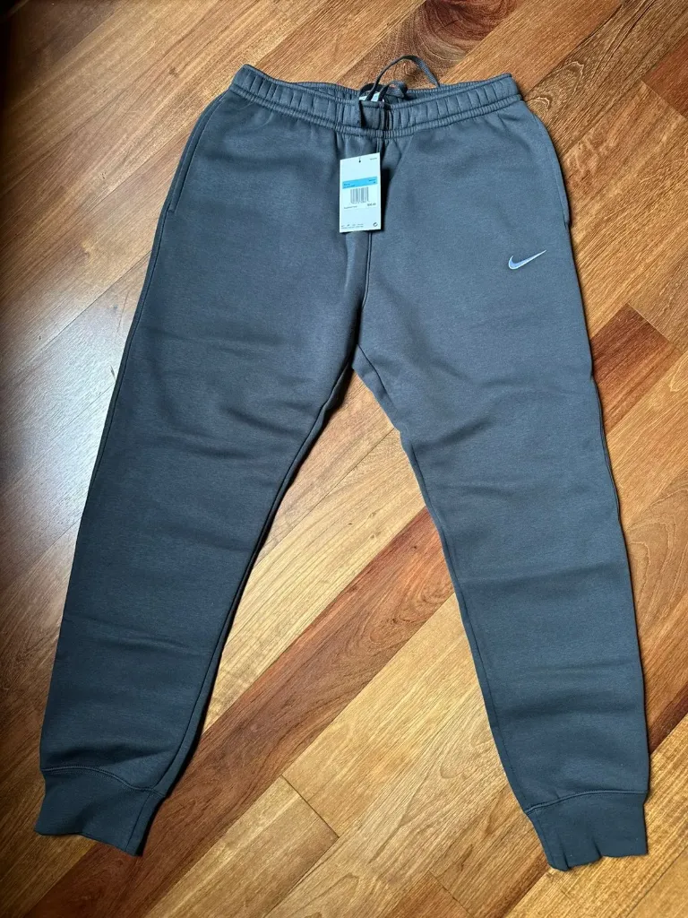 Sudadera nike gris oscuro bota cerrada (s)