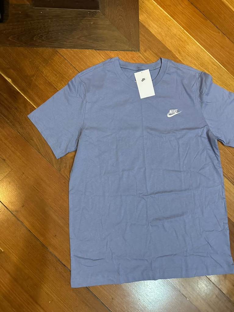 Camiseta nike basica azul oscuro