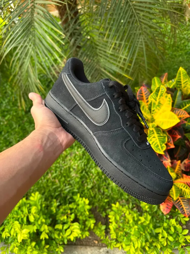 Men's Nike Air Force 1 '07 LV8 Casual Shoes