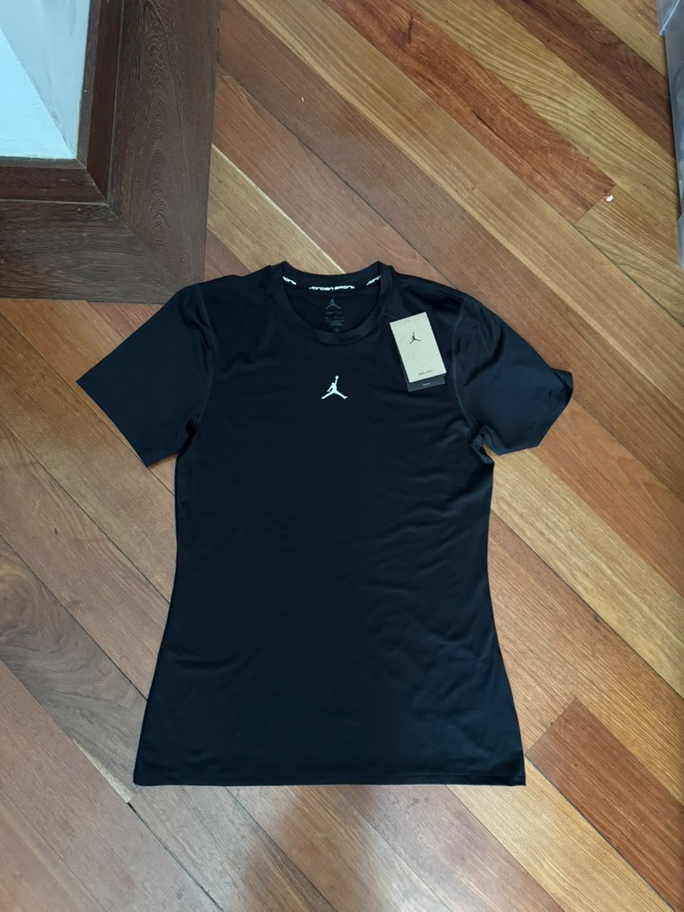 Camiseta Jordan deportiva Negra de compresion (m)
